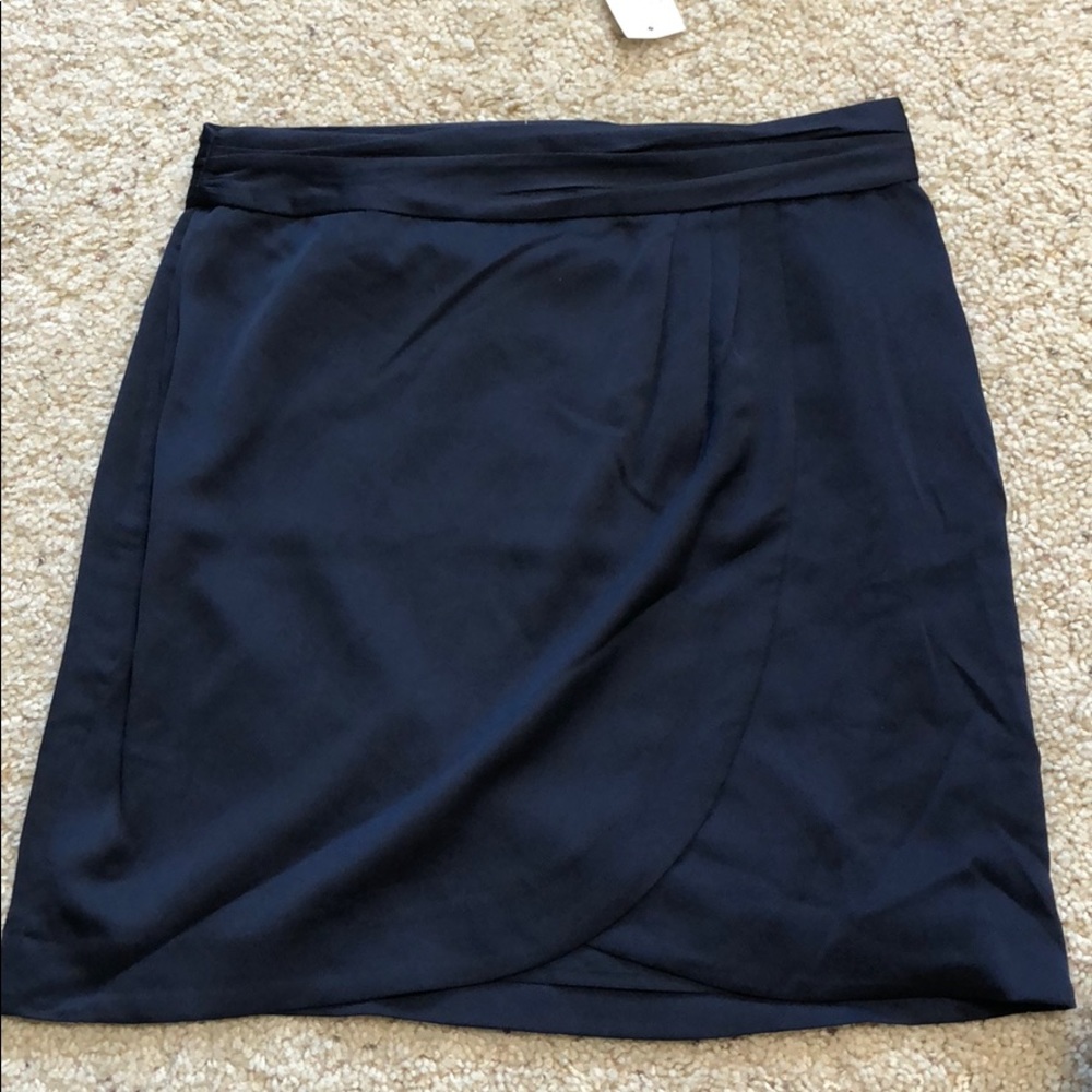 NWT Banana Republic Navy Skirt, Size 2